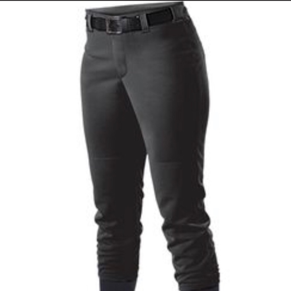 NWOT Women’s softball pants. Size S